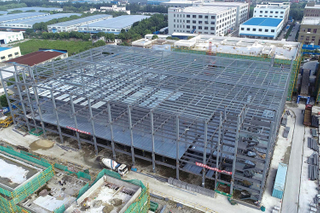 Bâtiments multi-étages avec construction de structures de cadre en acier 